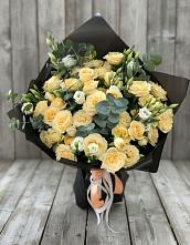 Букет цветов из:  Розы и Лизиантусы в Ширинский