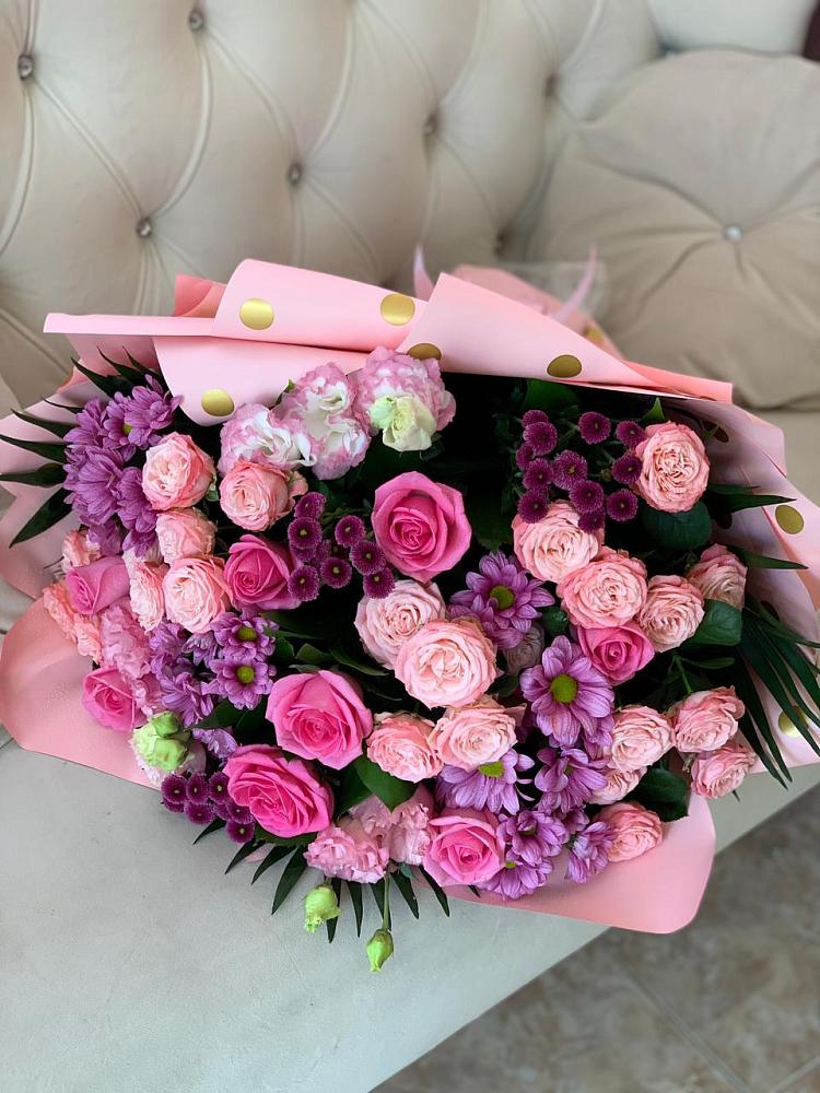 Букет цветов из: Хризантемы, Розы и Лизиантусы в Ширинский