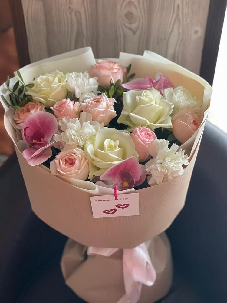 Букет цветов из: Орхидеи, Розы и Гвоздики в Ширинский