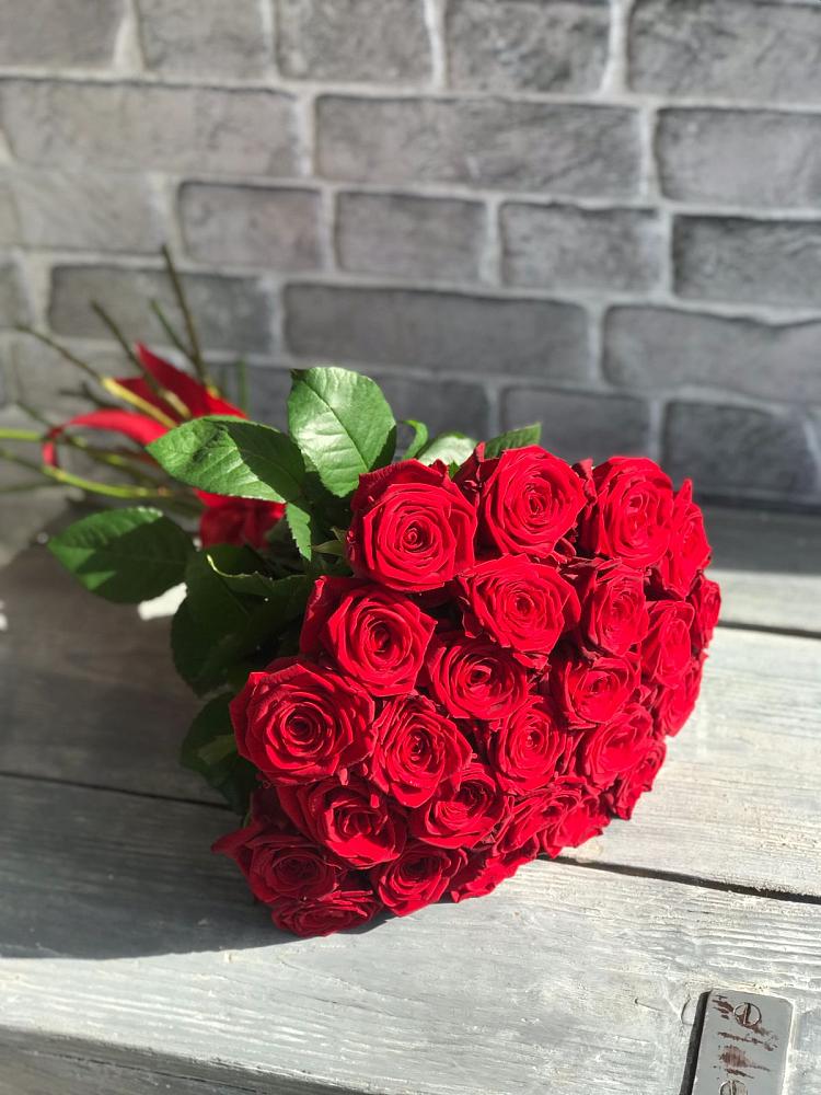 Букет Красные розы Фридом в Ширинский