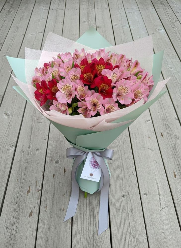 Букет цветов из: Альстромерии в Ширинский