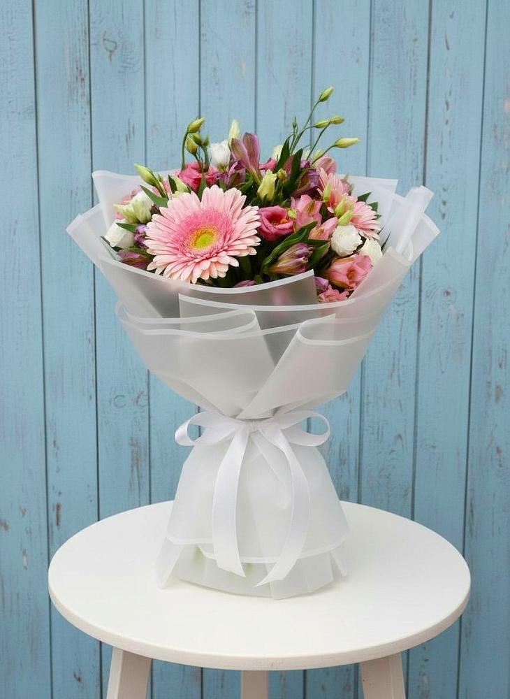 Букет цветов из: Герберы, Альстромерии и Лизиантусы в Ширинский