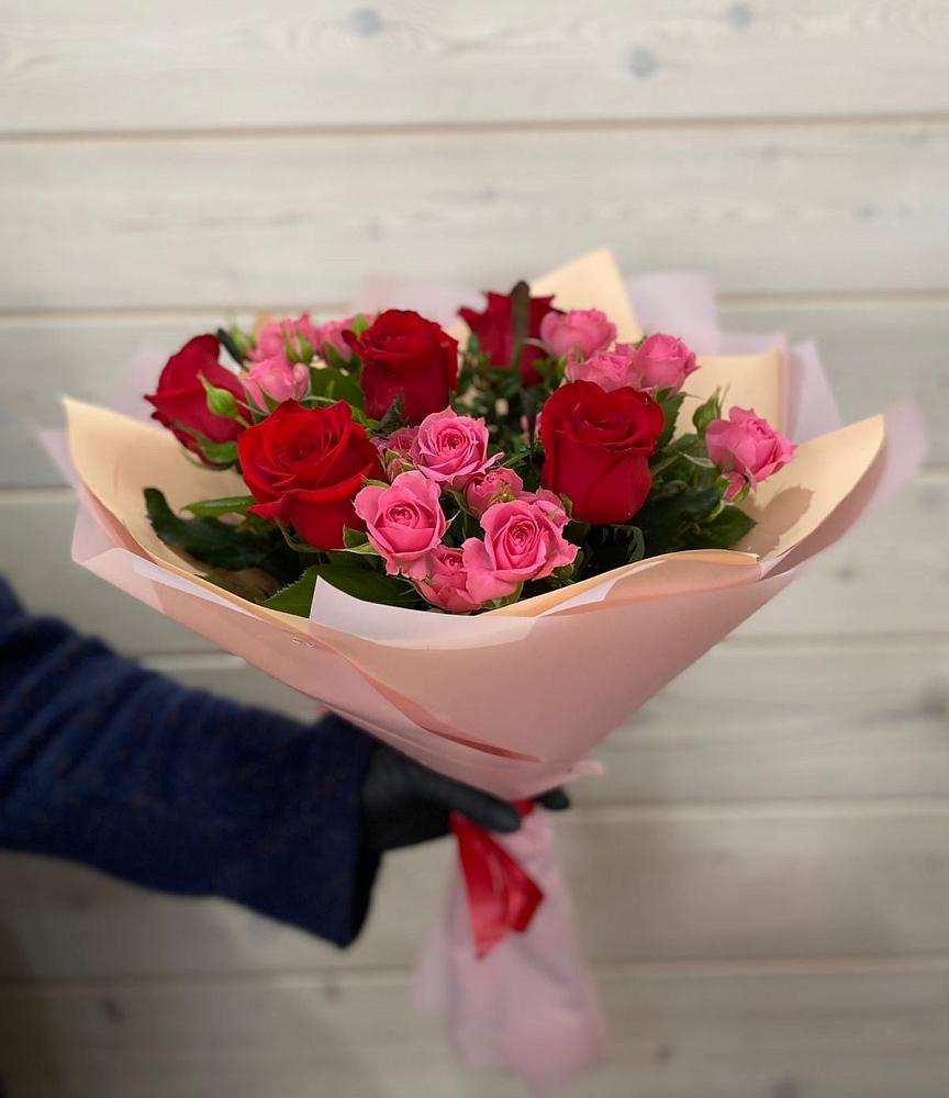 Букет цветов из: Розы в Ширинский