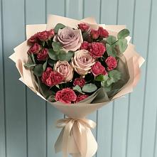 Букет цветов из:  Гвоздики и Розы в Ширинский