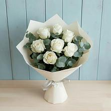 Букет Белые розы в Эвкалипте в Ширинский