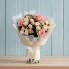 Букет цветов из:  Розы в Ширинский